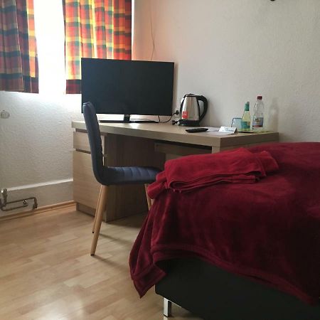 Hotel Lamm Stuttgart Waldenbuch Kültér fotó