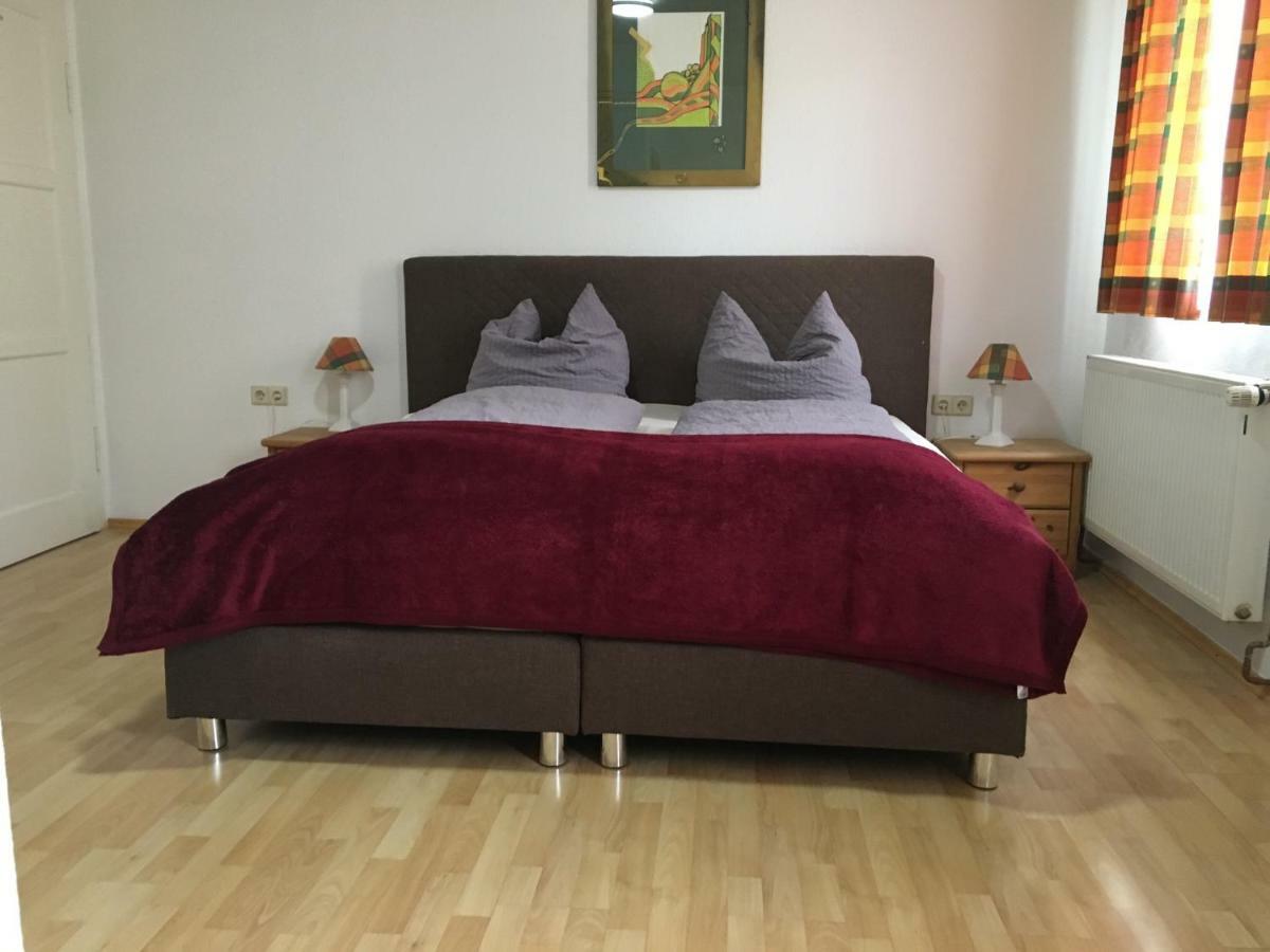 Hotel Lamm Stuttgart Waldenbuch Kültér fotó