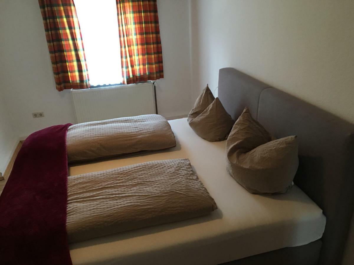 Hotel Lamm Stuttgart Waldenbuch Kültér fotó