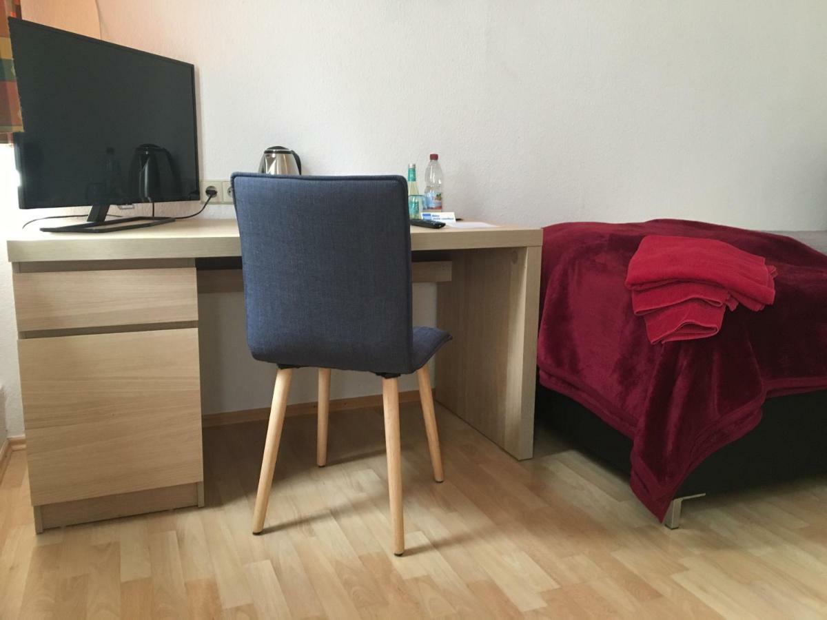 Hotel Lamm Stuttgart Waldenbuch Kültér fotó